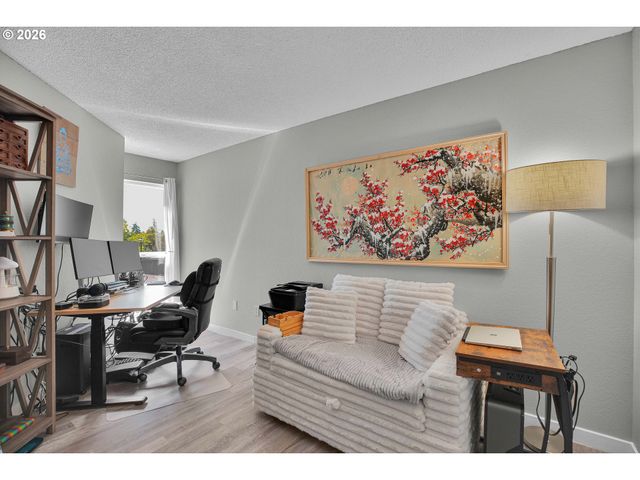 1558 Nw MIDLAKE Ln, Beaverton, OR 97006