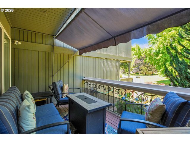 1558 Nw MIDLAKE Ln, Beaverton, OR 97006