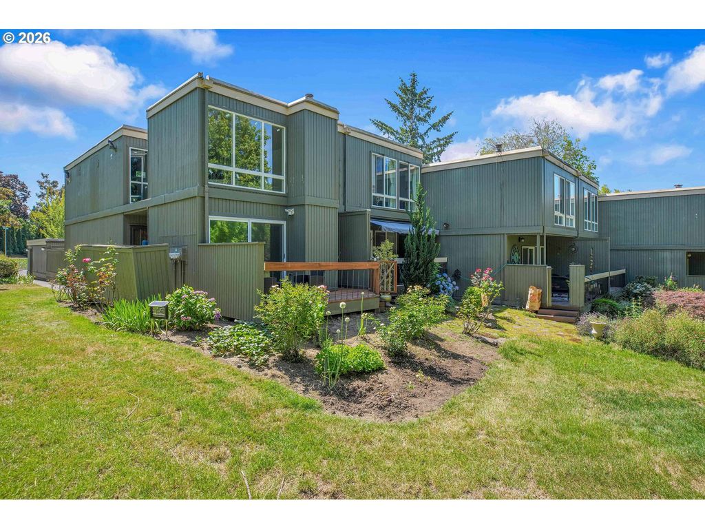 1558 Nw MIDLAKE Ln, Beaverton, OR 97006