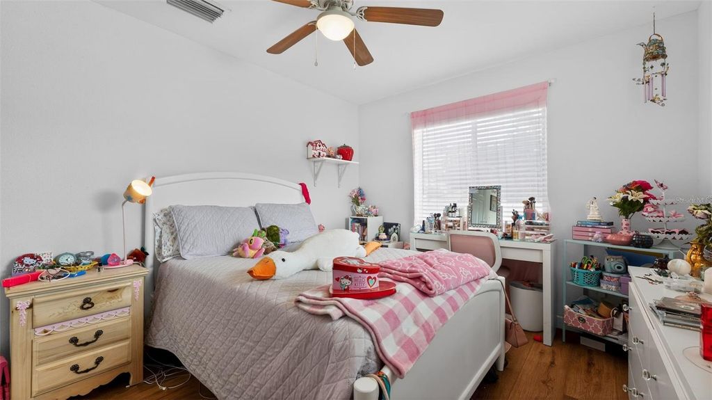 Image 12 of property listing at 5290 WEATHERTON STREET, North Port, FL 34288