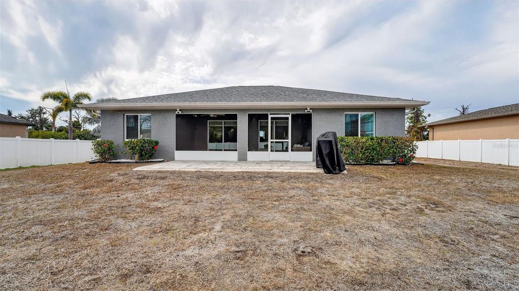 Image 28 of property listing at 5290 WEATHERTON STREET, North Port, FL 34288