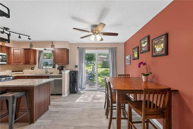 1100 NW Canterbury Road, Blue Springs, MO 64015