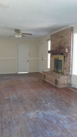 1602 E Main, Henderson, TX 75652