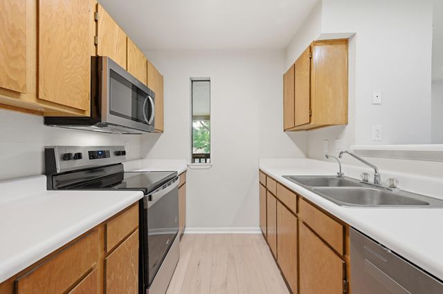 4500 E Oltorf ST A120, Austin, TX 78741