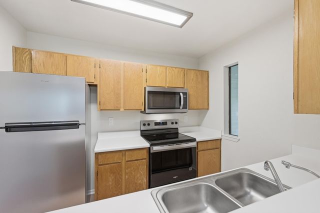 4500 E Oltorf ST A120, Austin, TX 78741