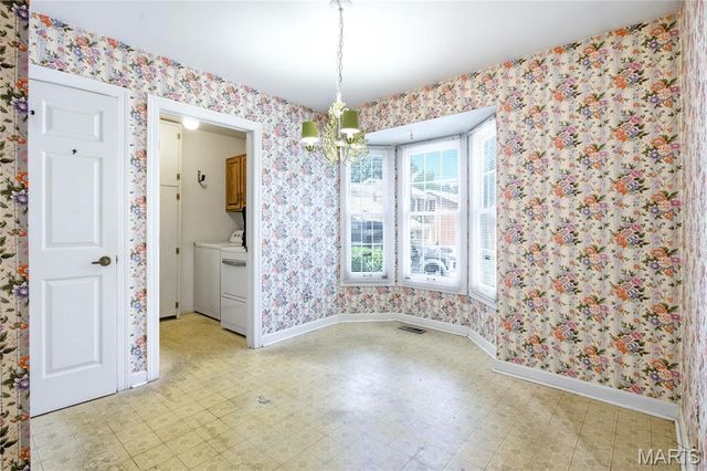 2477 Baxton Way, Chesterfield, MO 63017
