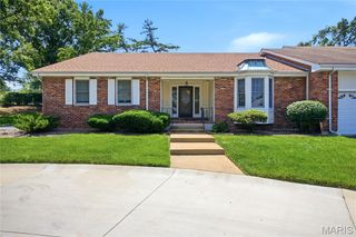 2477 Baxton Way, Chesterfield, MO 63017