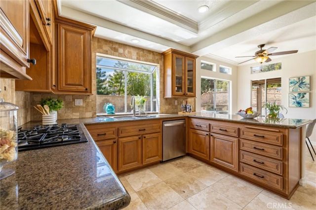 5515 Bluebrook, Yorba Linda, CA 92887