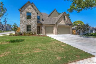 2348 S Columbia Place, Tulsa, OK 74114