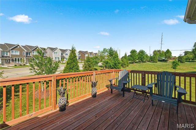 22 Ivyleigh Court, St Charles, MO 63303