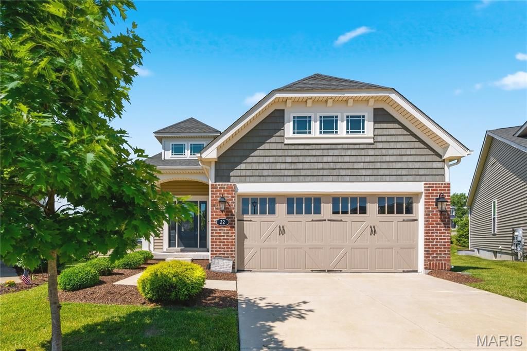 22 Ivyleigh Court, St Charles, MO 63303