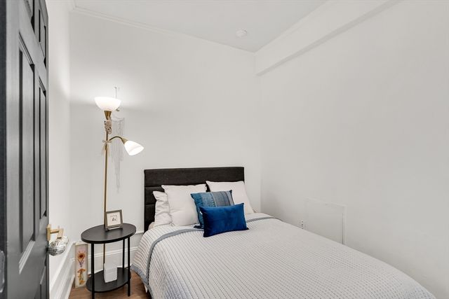 21 Beacon St 8G, Boston, MA 02108