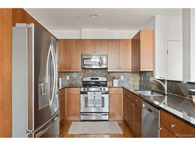 1662 Fillmore St, Denver, CO 80206