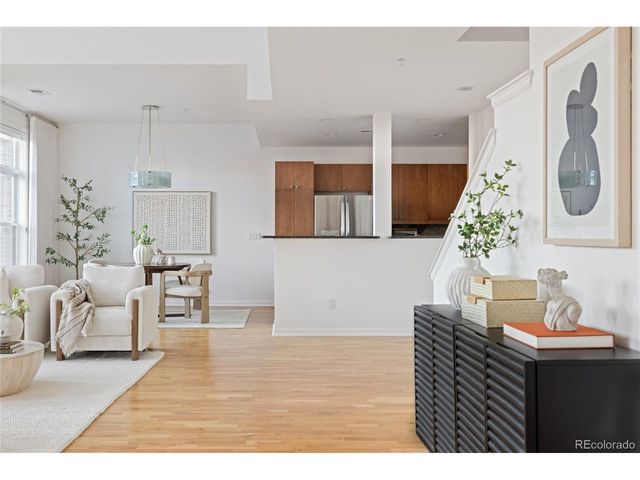 1662 Fillmore St, Denver, CO 80206