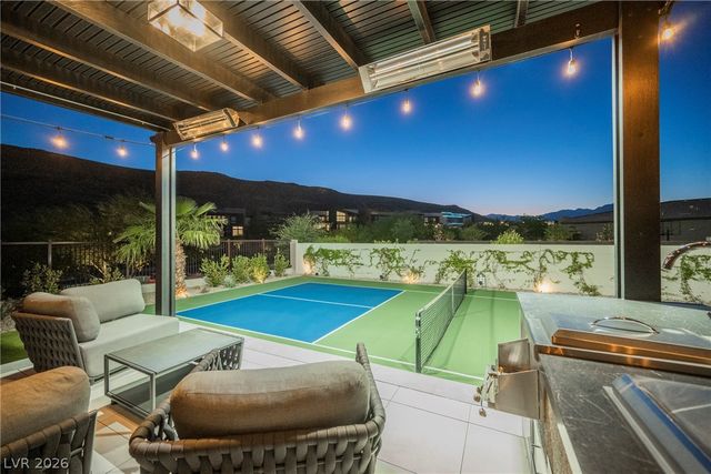 10843 White Clay Drive, Las Vegas, NV 89135