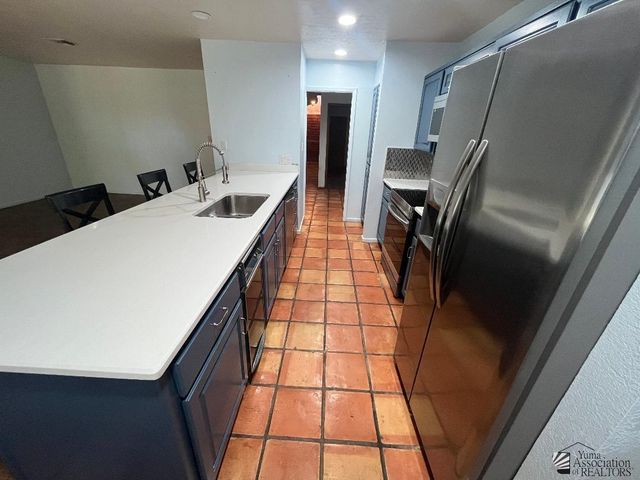 3571 S Cholla Ln, Yuma, AZ 85365