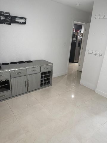 1152 NW 2nd St 0, Florida City, FL 33034