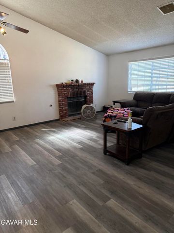 3112 Myrtle Avenue, Rosamond, CA 93560