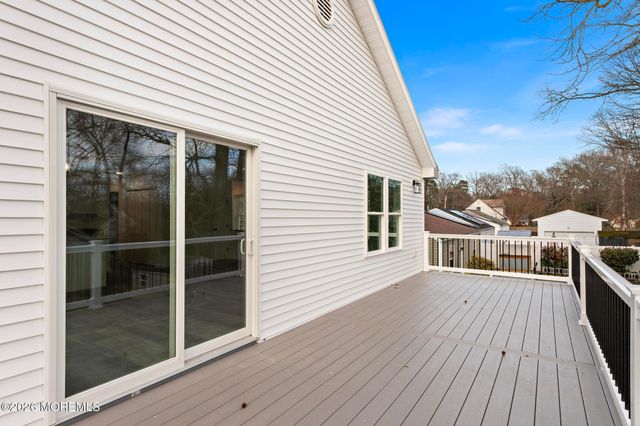 106 Polonia Way, Little Egg Harbor, NJ 08087