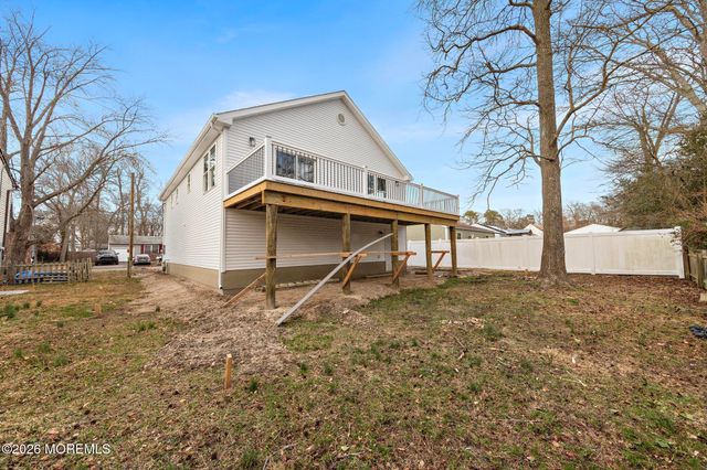 106 Polonia Way, Little Egg Harbor, NJ 08087