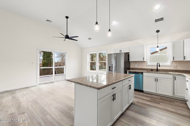 106 Polonia Way, Little Egg Harbor, NJ 08087