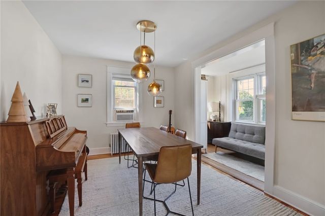 520 Middle Highway, Barrington, RI 02806