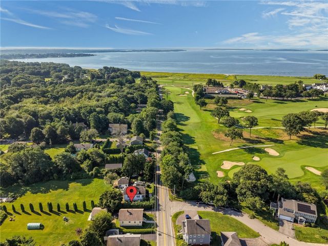 520 Middle Highway, Barrington, RI 02806