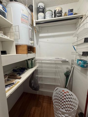 1000 SW 10th Avenue 9, Hallandale Beach, FL 33009