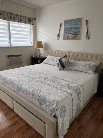 1000 SW 10th Avenue 9, Hallandale Beach, FL 33009