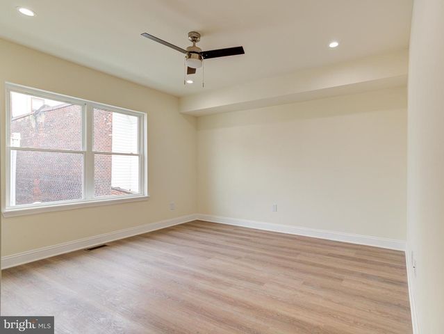 2127 E FIRTH ST, Philadelphia, PA 19125