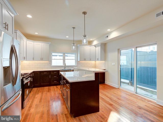 2127 E FIRTH ST, Philadelphia, PA 19125