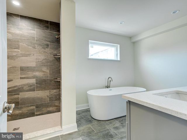 2127 E FIRTH ST, Philadelphia, PA 19125