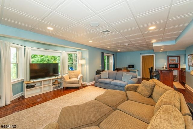 93 Coventry Way, Ringwood Boro, NJ 07456