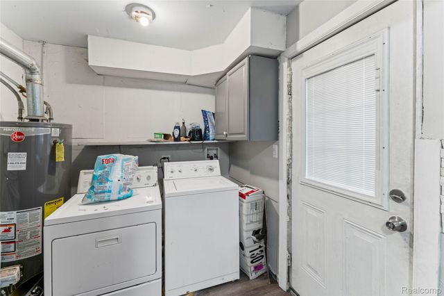 1444 S Liddesdale Street, Detroit, MI 48217