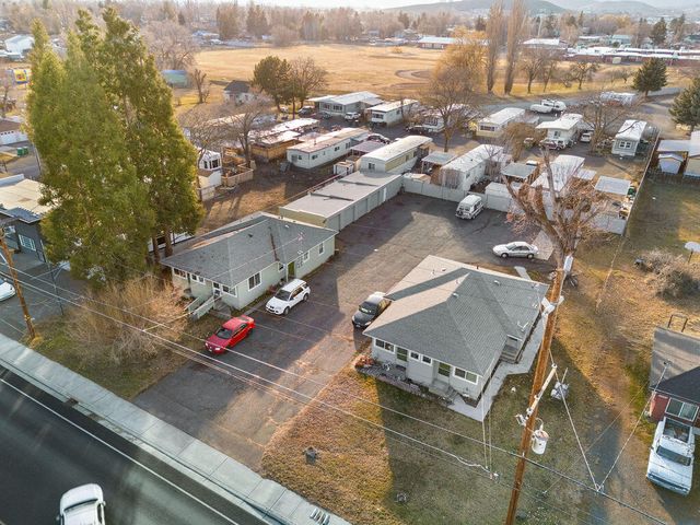 3614 Summers Lane, Klamath Falls, OR 97603