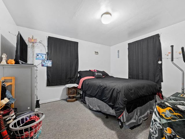 3614 Summers Lane, Klamath Falls, OR 97603