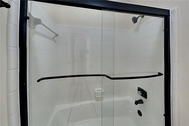 1110 Lake Drive, Roswell, GA 30075