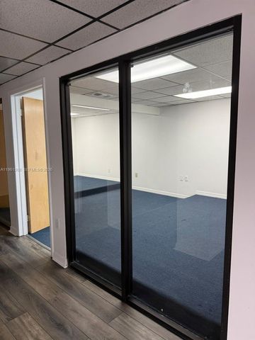 6187 NW 167th St H13, Hialeah, FL 33015