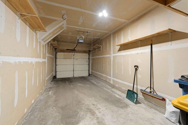 2115 Parkway Avenue, Shakopee, MN 55379