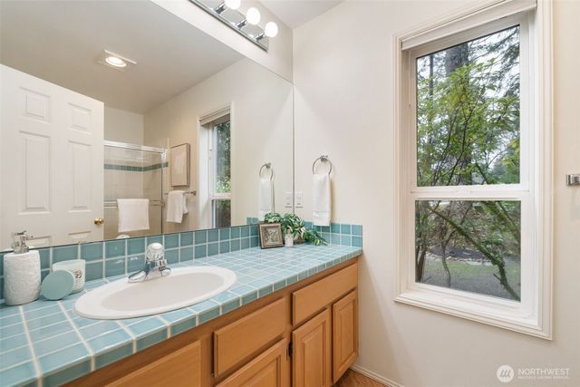 7033 Prestwick Lane SW, Port Orchard, WA 98367