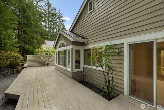 7033 Prestwick Lane SW, Port Orchard, WA 98367