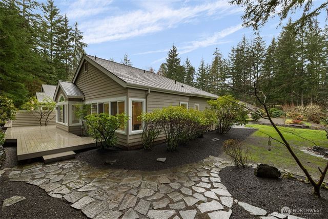 7033 Prestwick Lane SW, Port Orchard, WA 98367