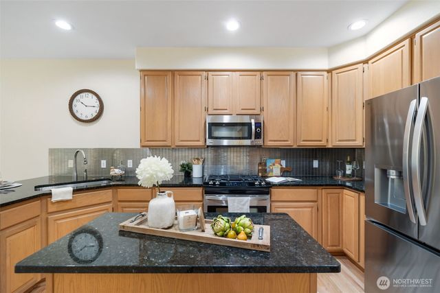 7033 Prestwick Lane SW, Port Orchard, WA 98367