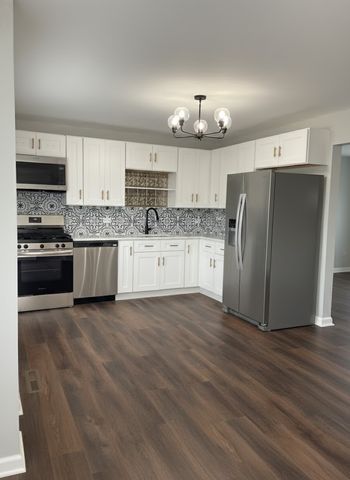 2159 171st Street, Hazel Crest, IL 60429