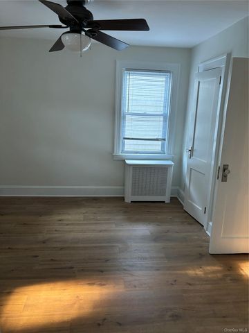 181 Violet Avenue 2, Floral Park, NY 11001