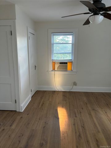 181 Violet Avenue 2, Floral Park, NY 11001