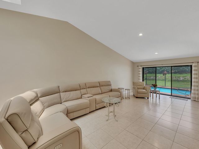 7747 Villa Nova Drive, Boca Raton, FL 33433
