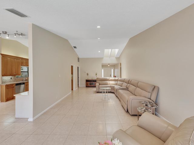 7747 Villa Nova Drive, Boca Raton, FL 33433