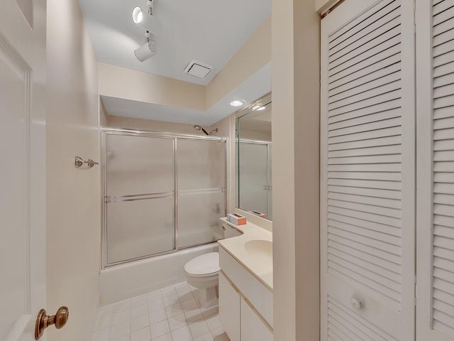 7747 Villa Nova Drive, Boca Raton, FL 33433