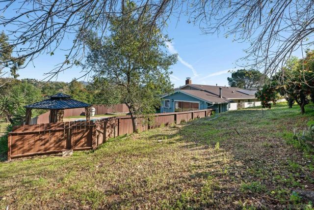 1780 Grove Rd, El Cajon, CA 92020